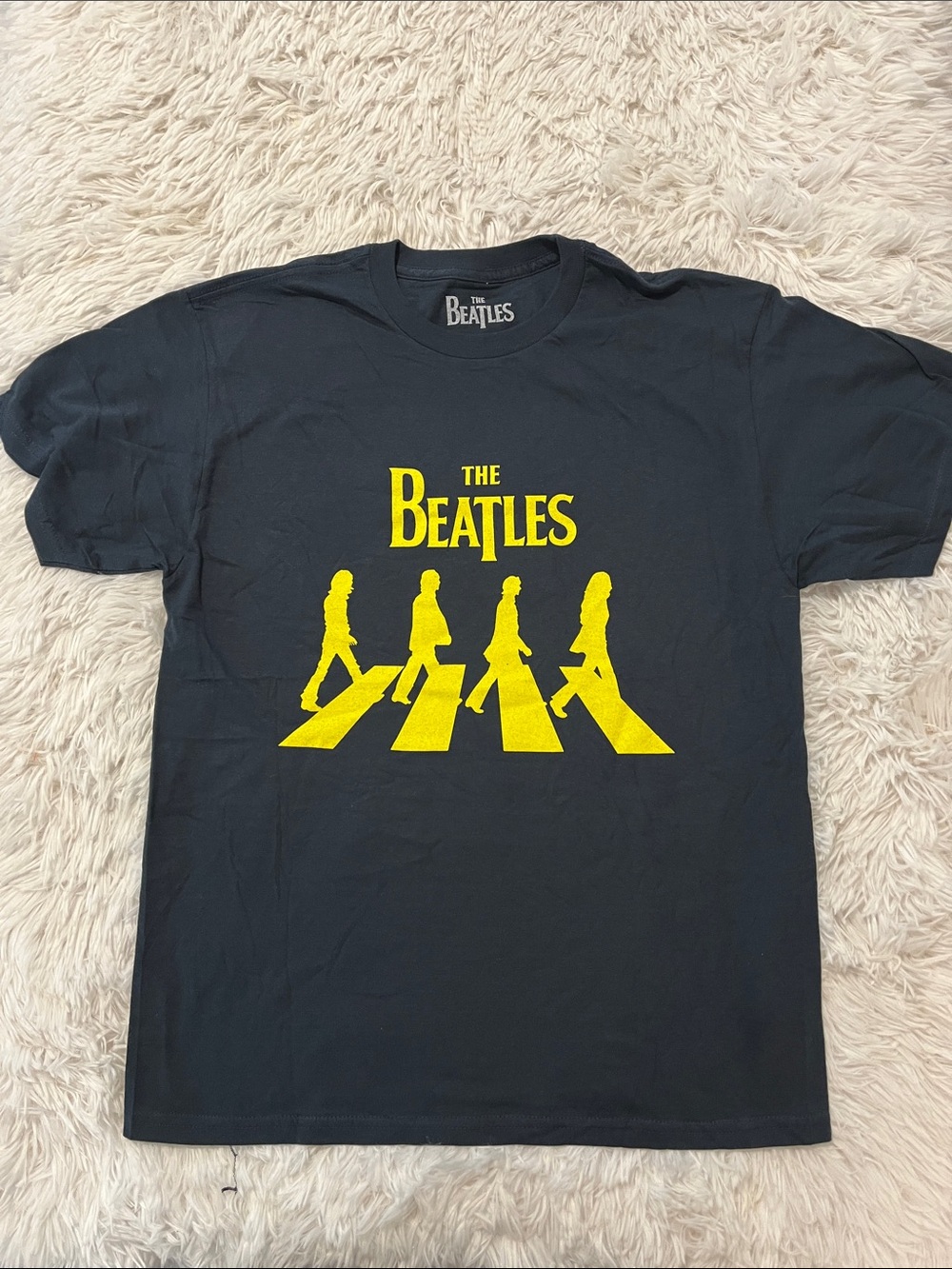 The Beatles t shirt large NWOT